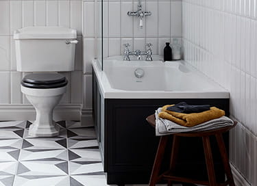 Heritage Bathrooms Granely Fitted Acrylic Bath with Granley Close Coupled Toilet