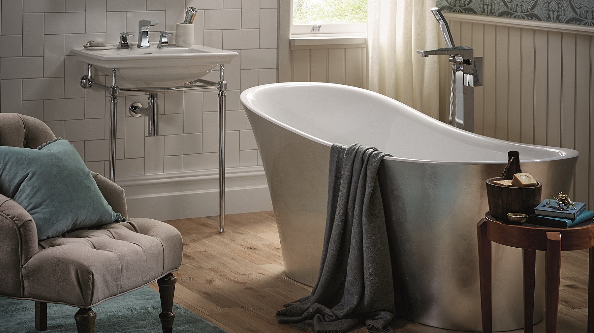 Blenheim collection with Abingdon washstand