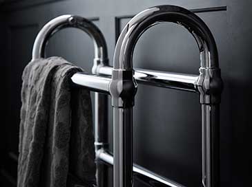 Floor standing heated rail from Heritage Bathrooms