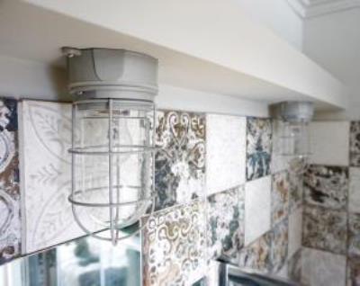 Moregeous wall lighting